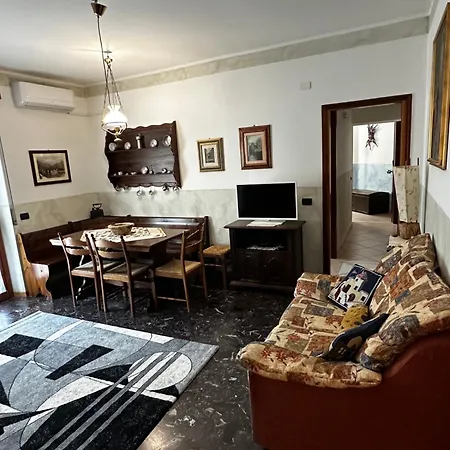 Residenza Dei Parchi Apartmán Sondrio